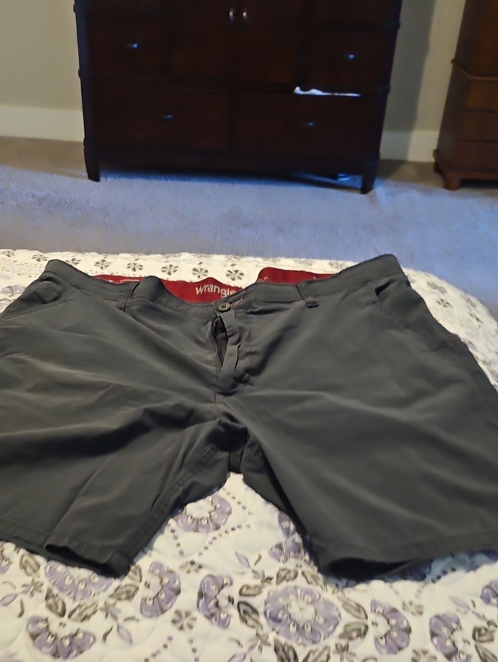 Wrangler Men's Charcoal Flat Front Shorts